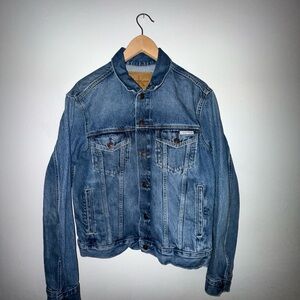 Calvin Klein Jeans Women's Trucker Jacket Medium NWOT Vintage Style